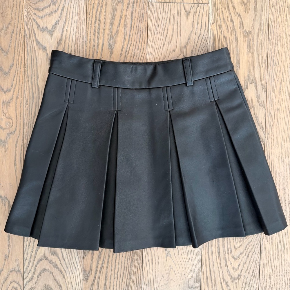 Zara Girls’ Black Faux Leather Mini Skirt - Picture 2 of 5